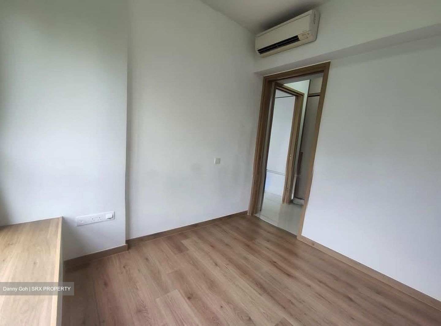 Coco Palms (D18), Condominium #557430031